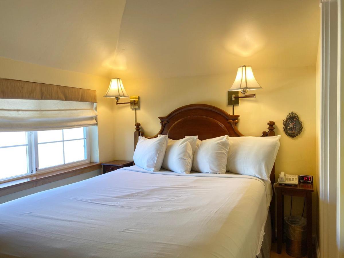 Excelsior 3* Eugene